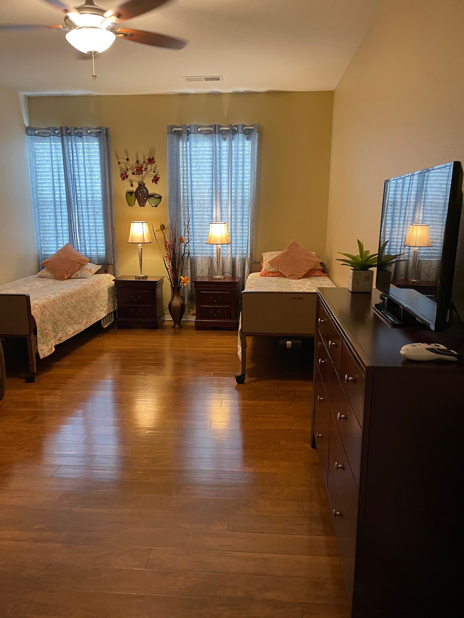 Golden Hands Family Home Care, LLC