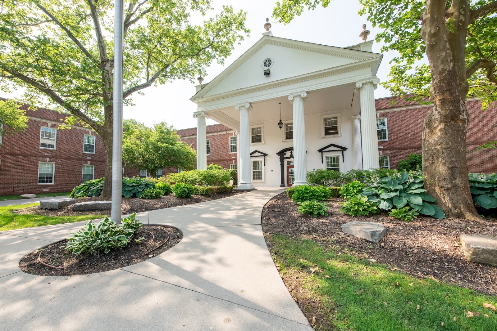 Optalis Health & Rehabilitation Of Bloomfield Hill