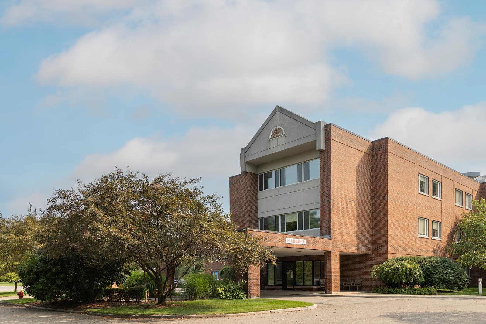 McLaren Oakland Lake Orion Nursing and Rehabilitation