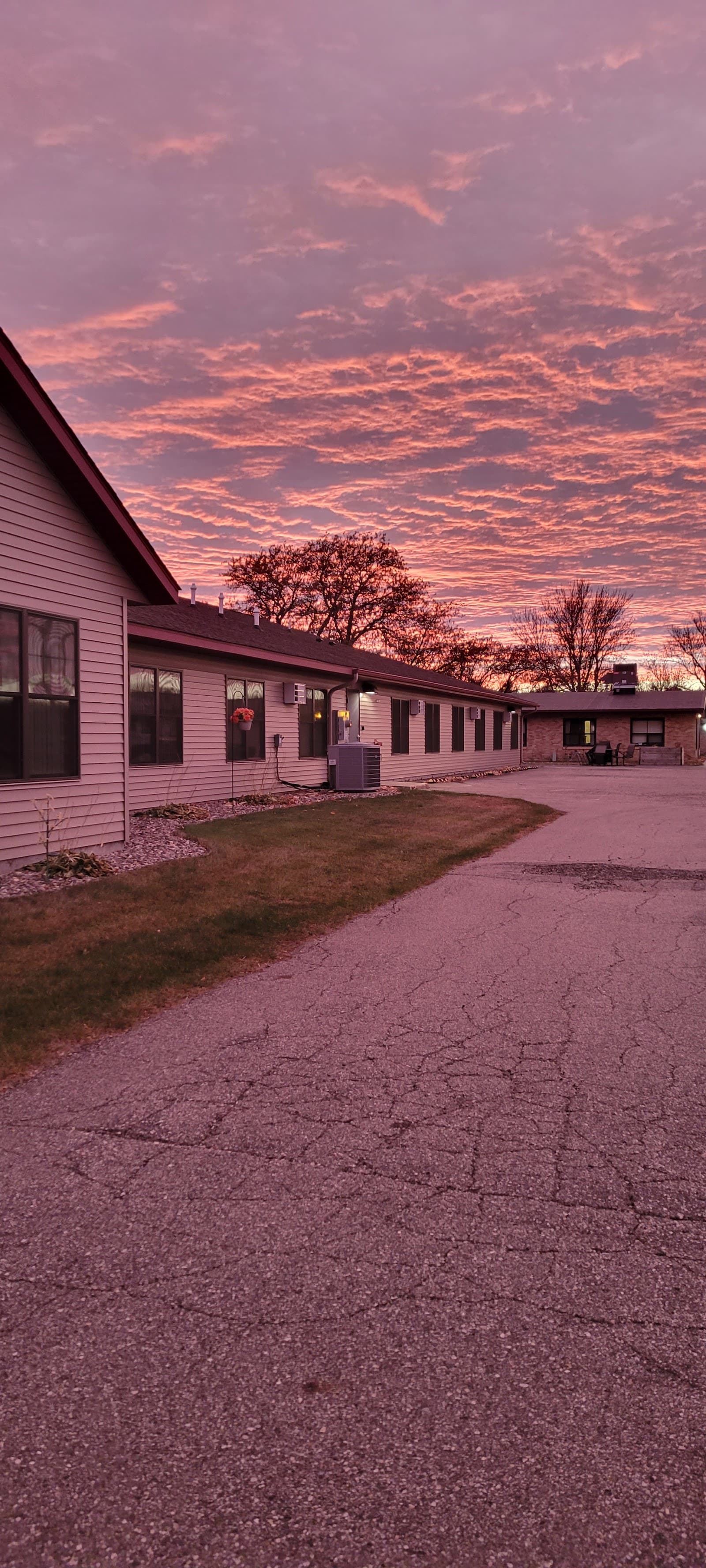 Gil-Mor Manor Nursing Home