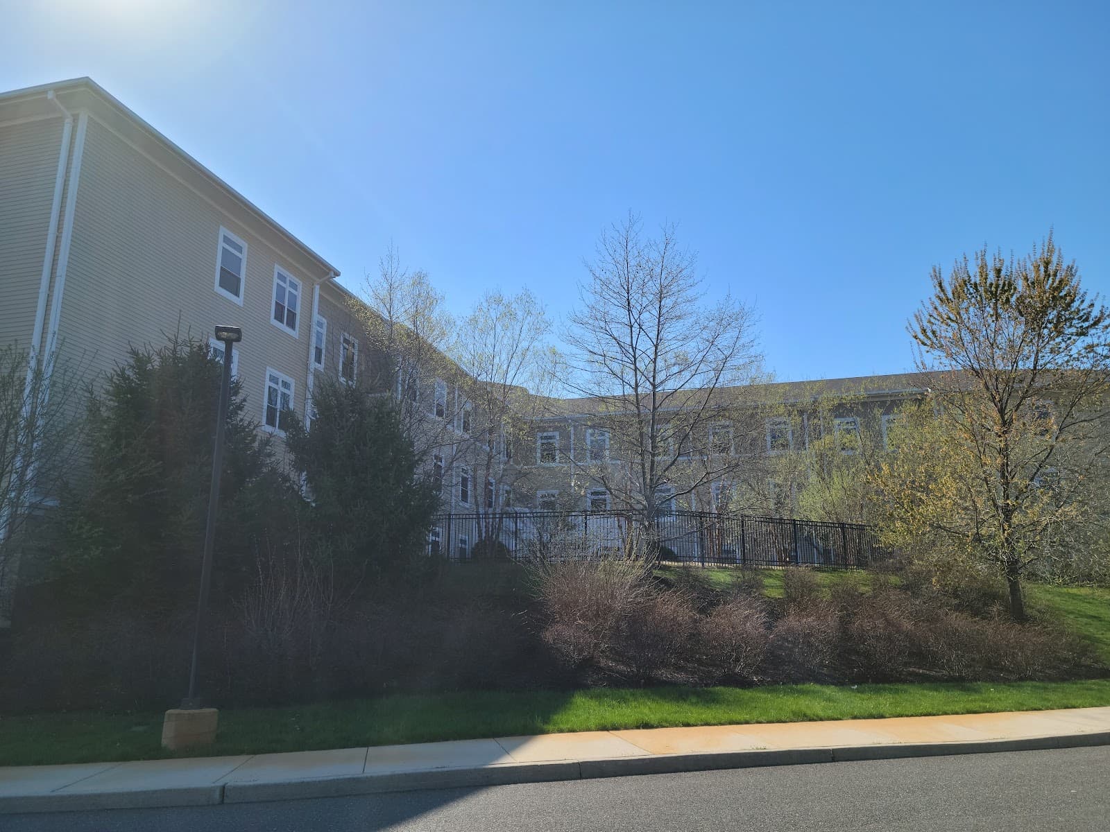 Roosevelt Care Center At Old Bridge