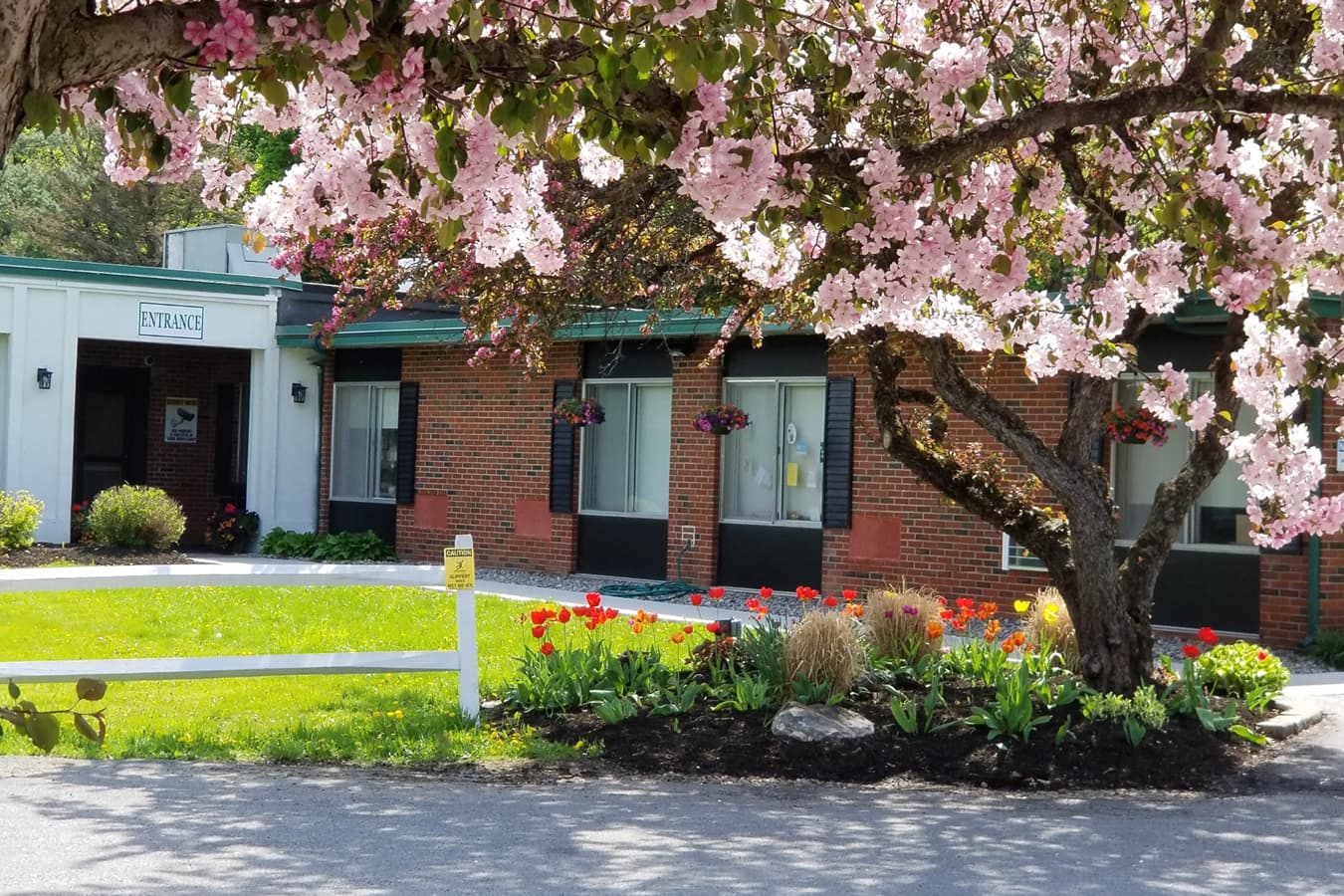 Colonial Park Rehabilitation And Nursing Center