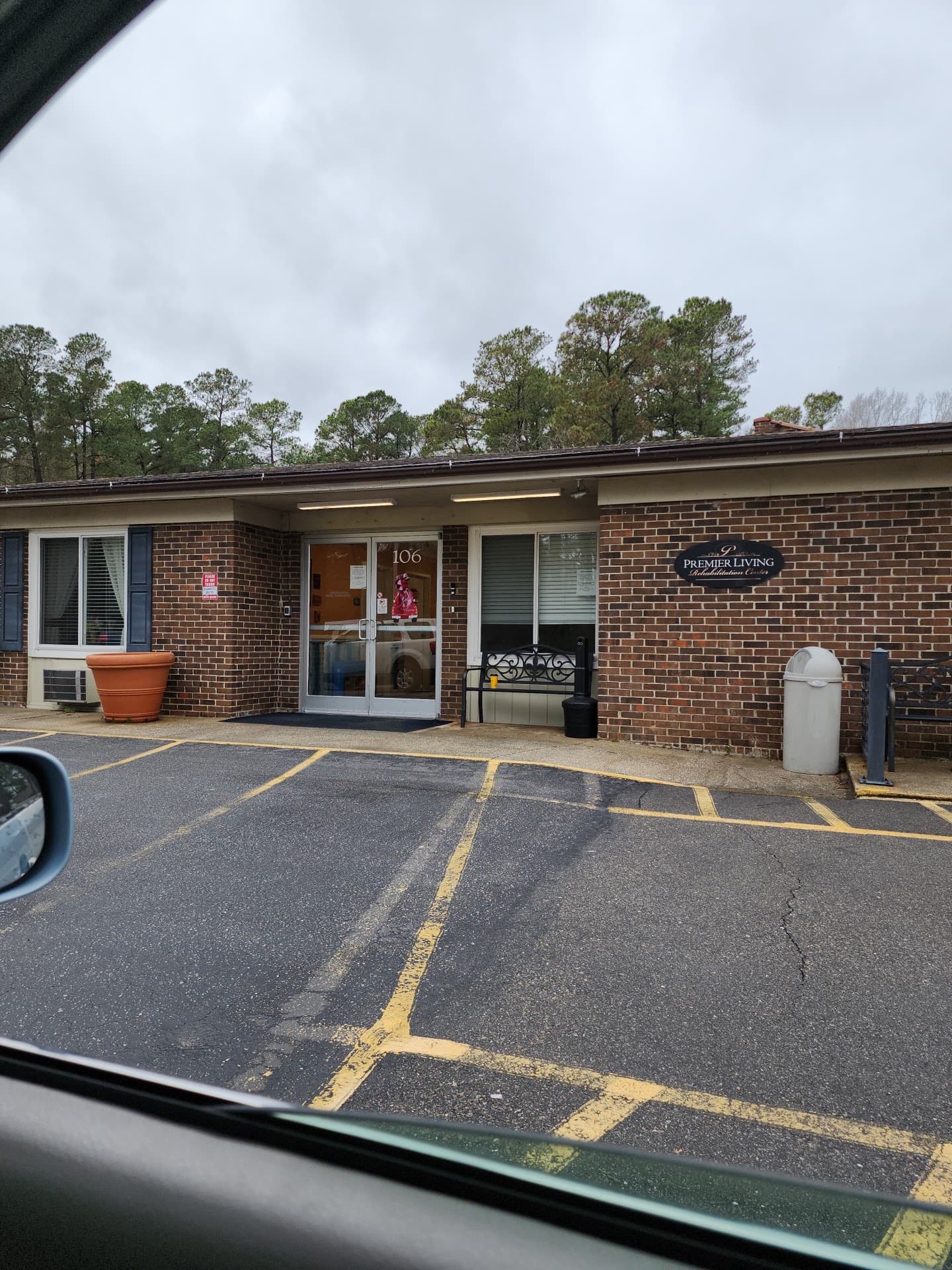 Premier Living & Rehab Center