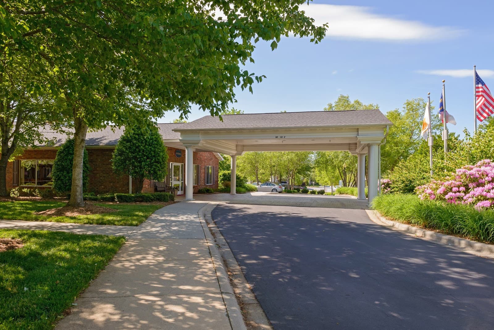 Life Care Center Of Hendersonville