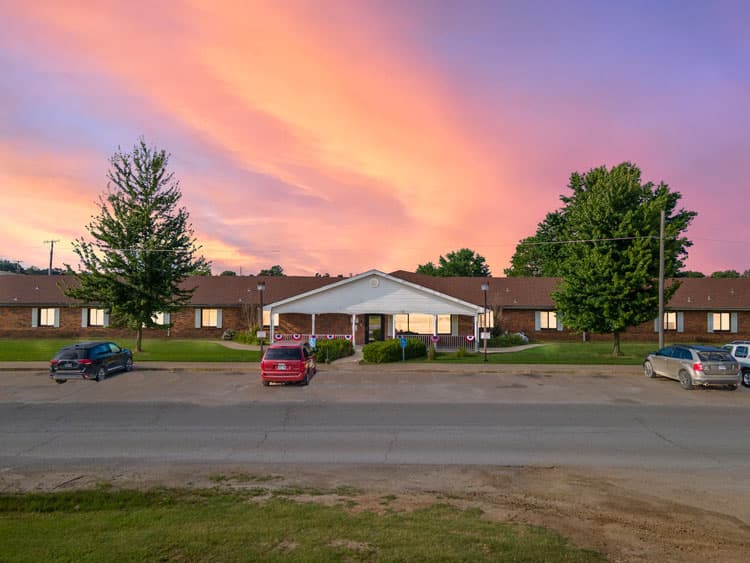 Monroe Manor