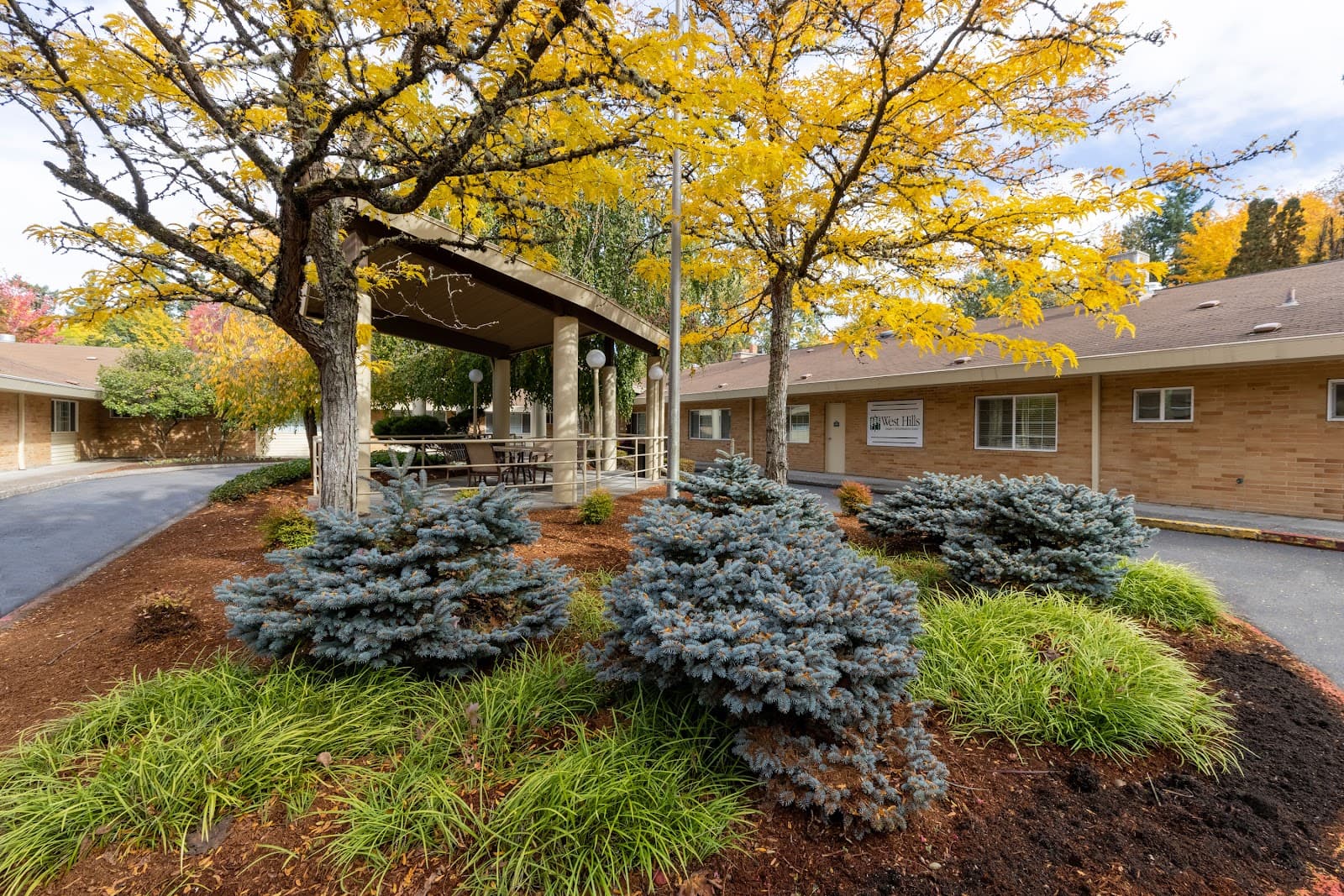 West Hills Health & Rehabilitation