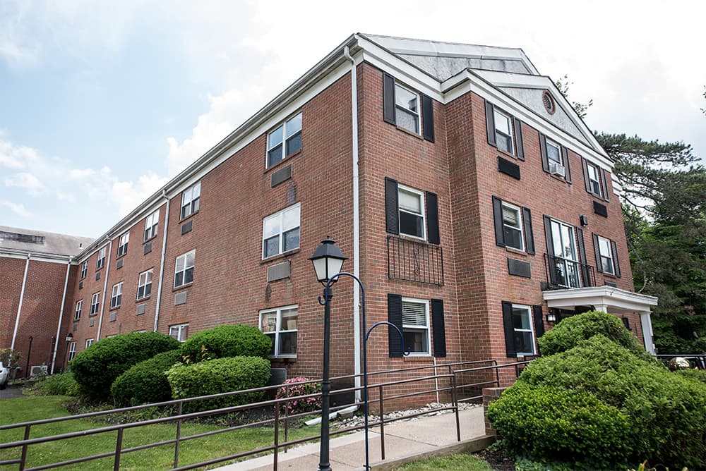 Harborview Rehabilitation Care Center At Doylestow