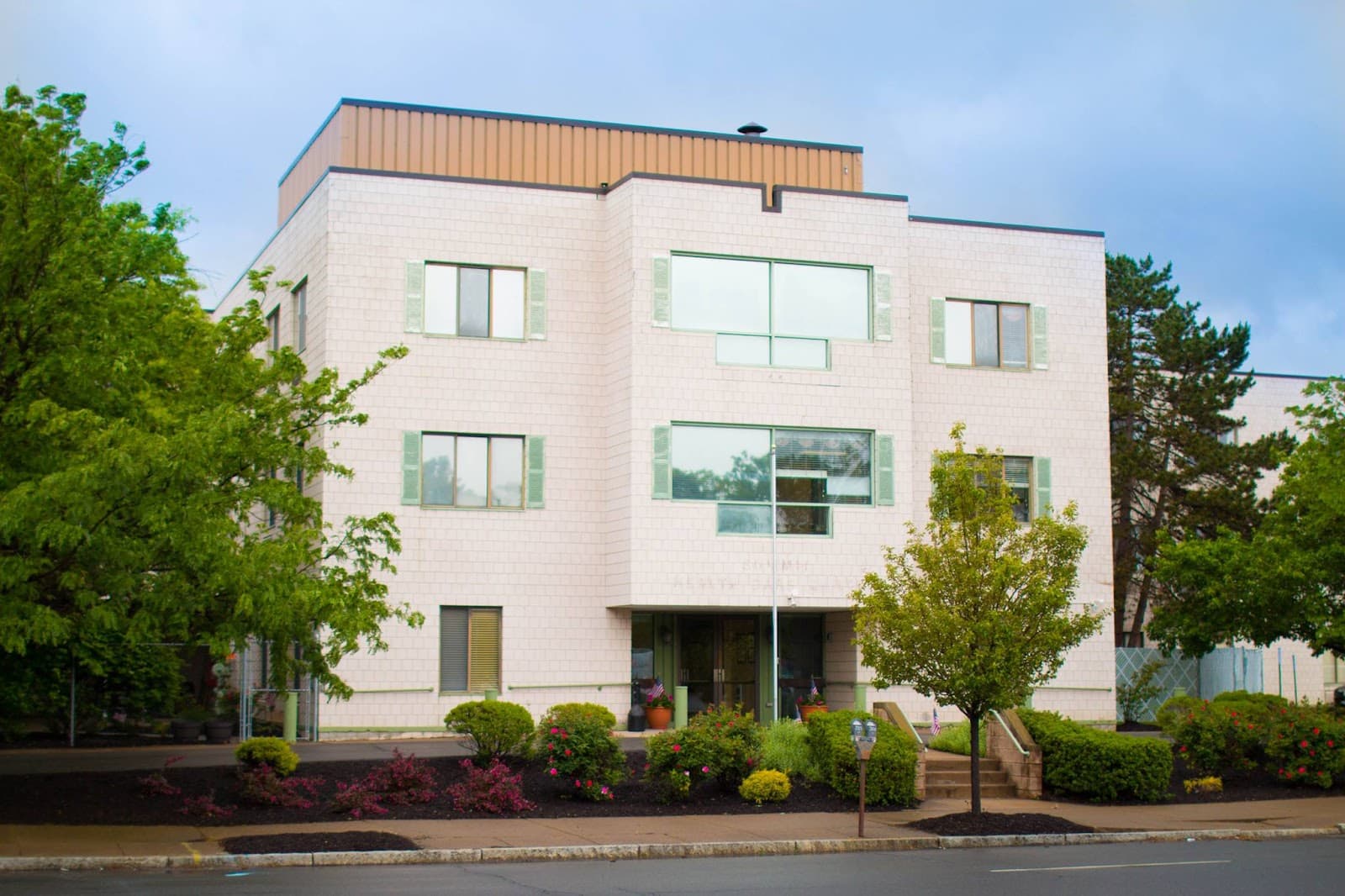 Embassy Of Wyoming Valley