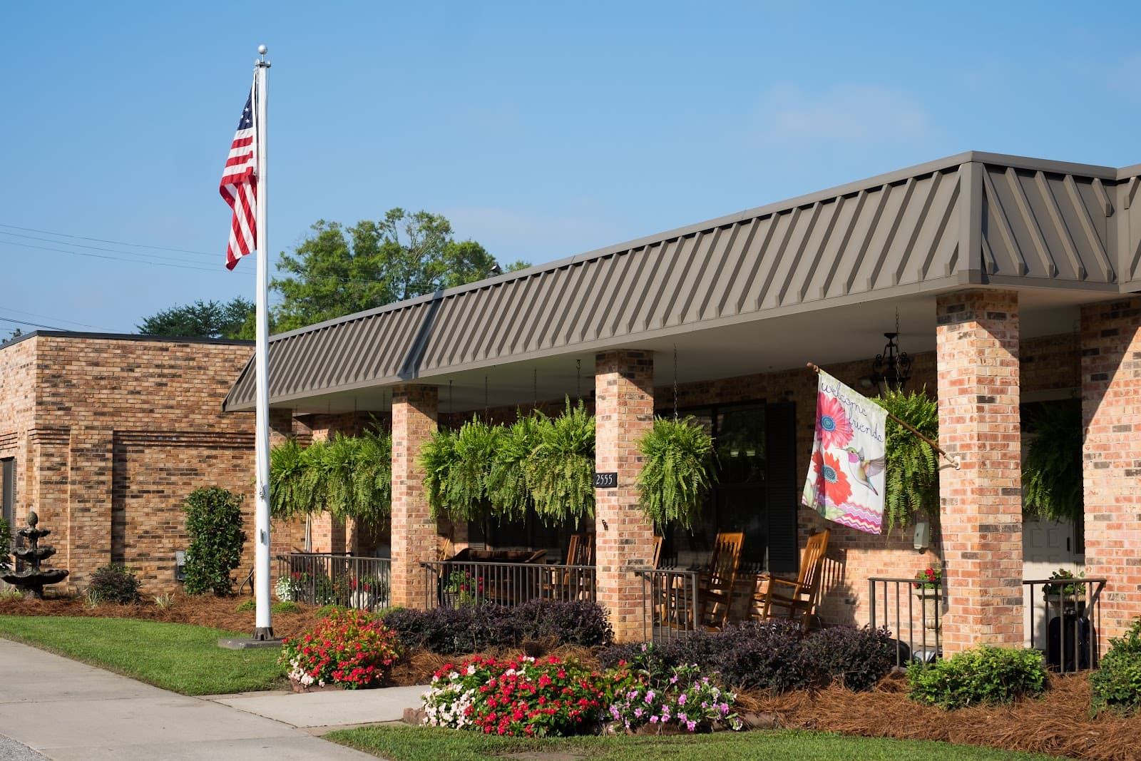 White Oak Manor - Newberry