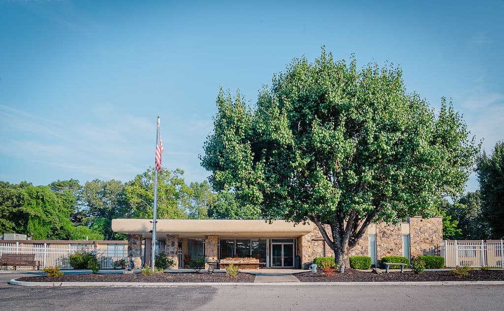 Signature Healthcare Of Rockwood Rehab & Wellness