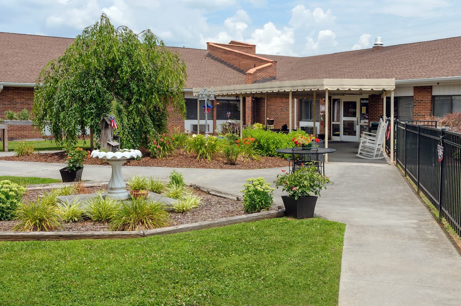 Life Care Center Of Elizabethton