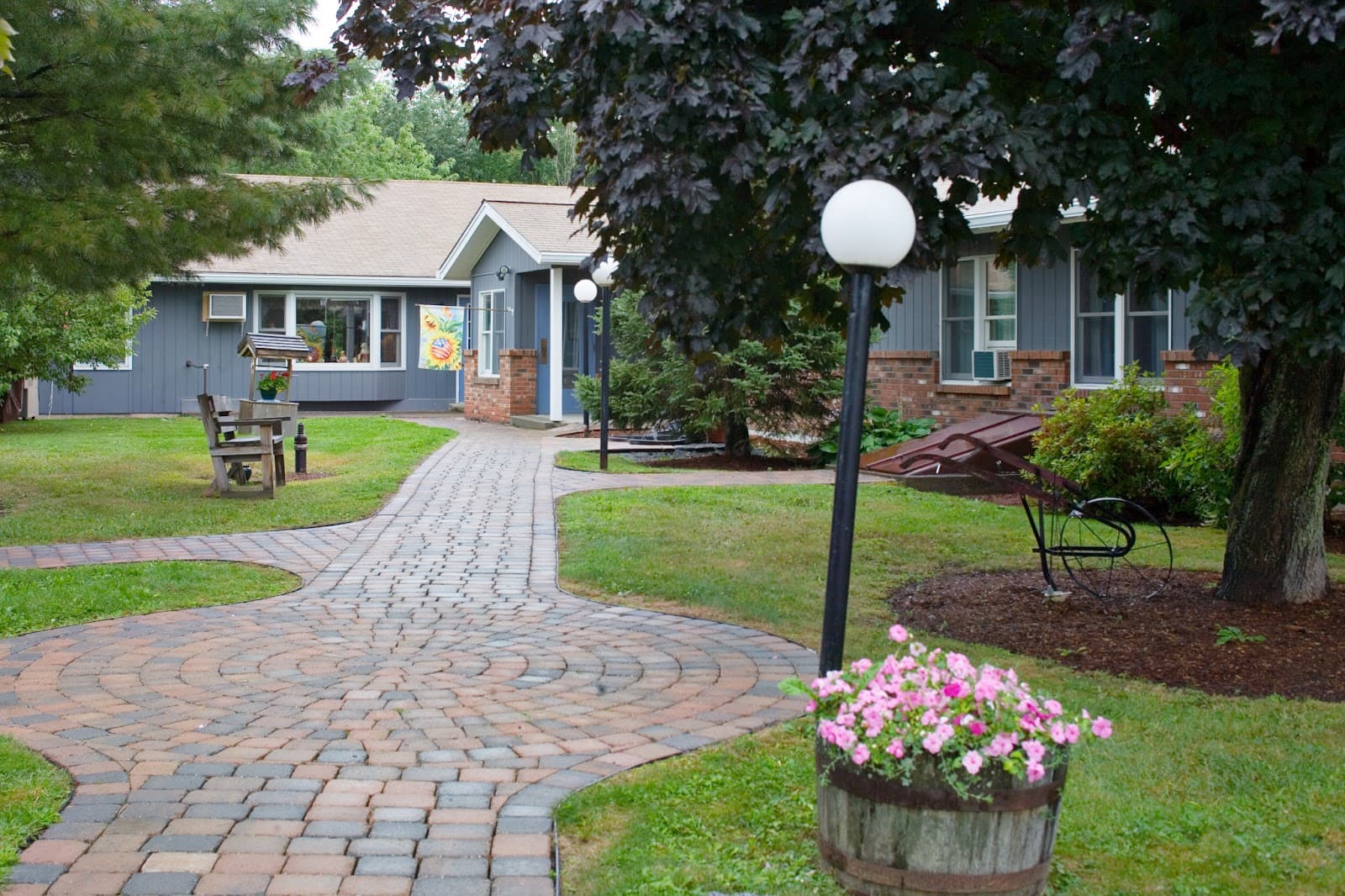 Bel Aire Center