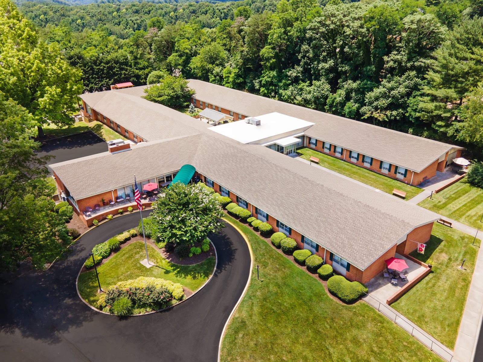 South Roanoke Nursing And Rehabilitation