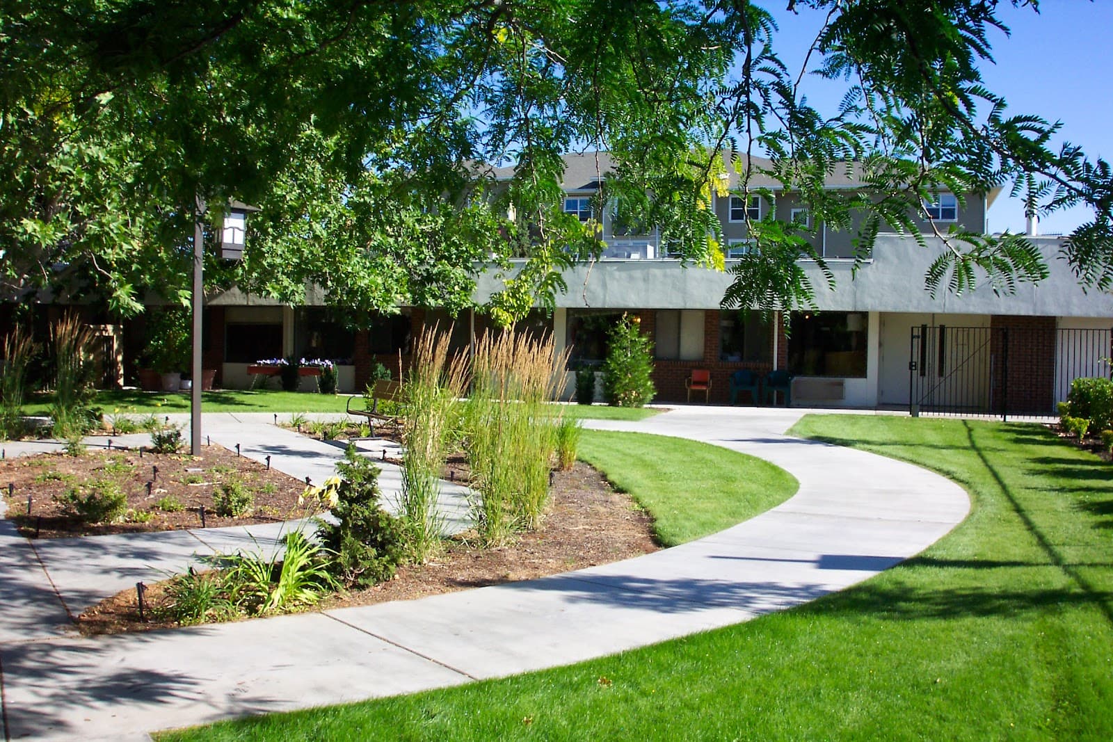 Summitview Rehab And Health Center