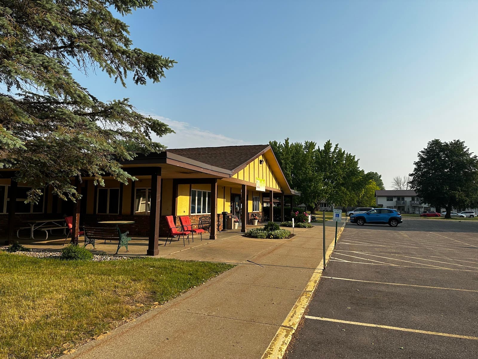 Tomah Nursing & Rehab Center