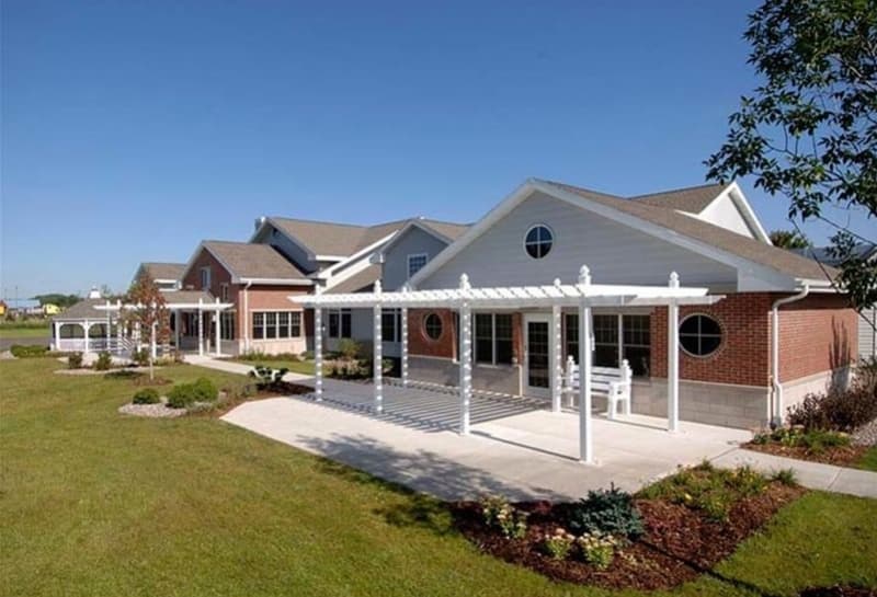 Rennes Health And Rehab Center-De Pere