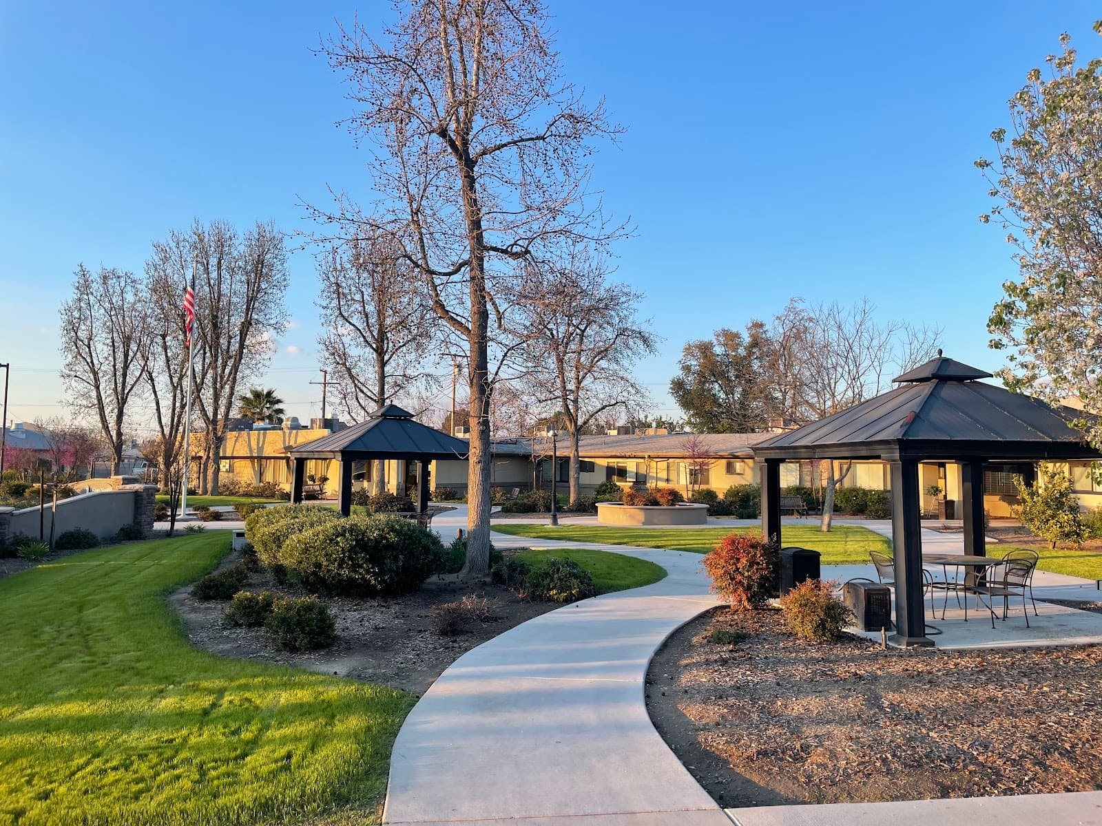 Kings Healthcare & Wellness Center Lp