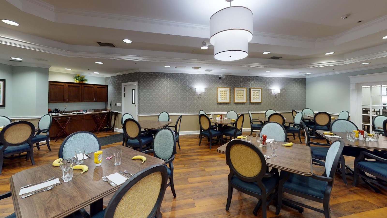 The Colonnade at Northdale
