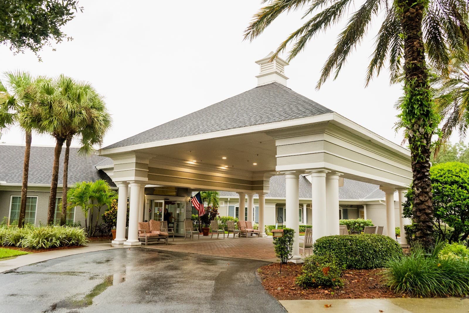 The Colonnade at Northdale