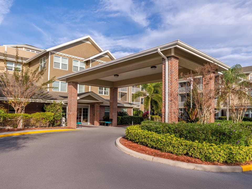 Desoto Beach Club - Sky Active Living