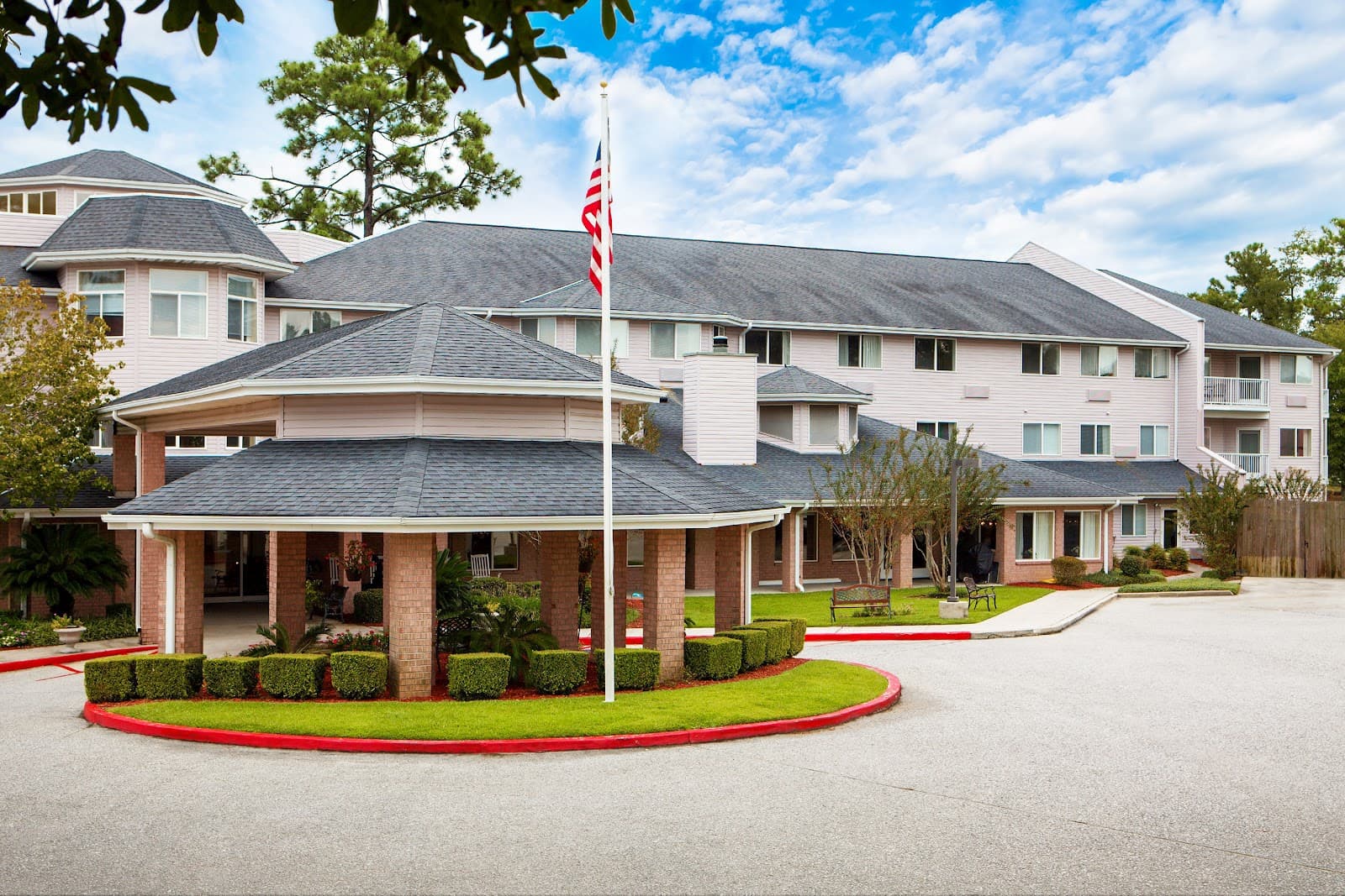 University Pines - Sky Active Living