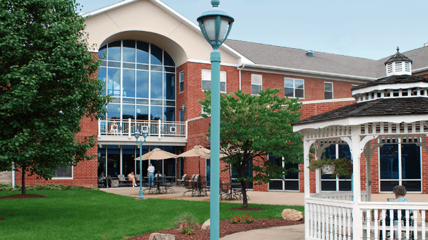 Paramount Senior Living South Hills