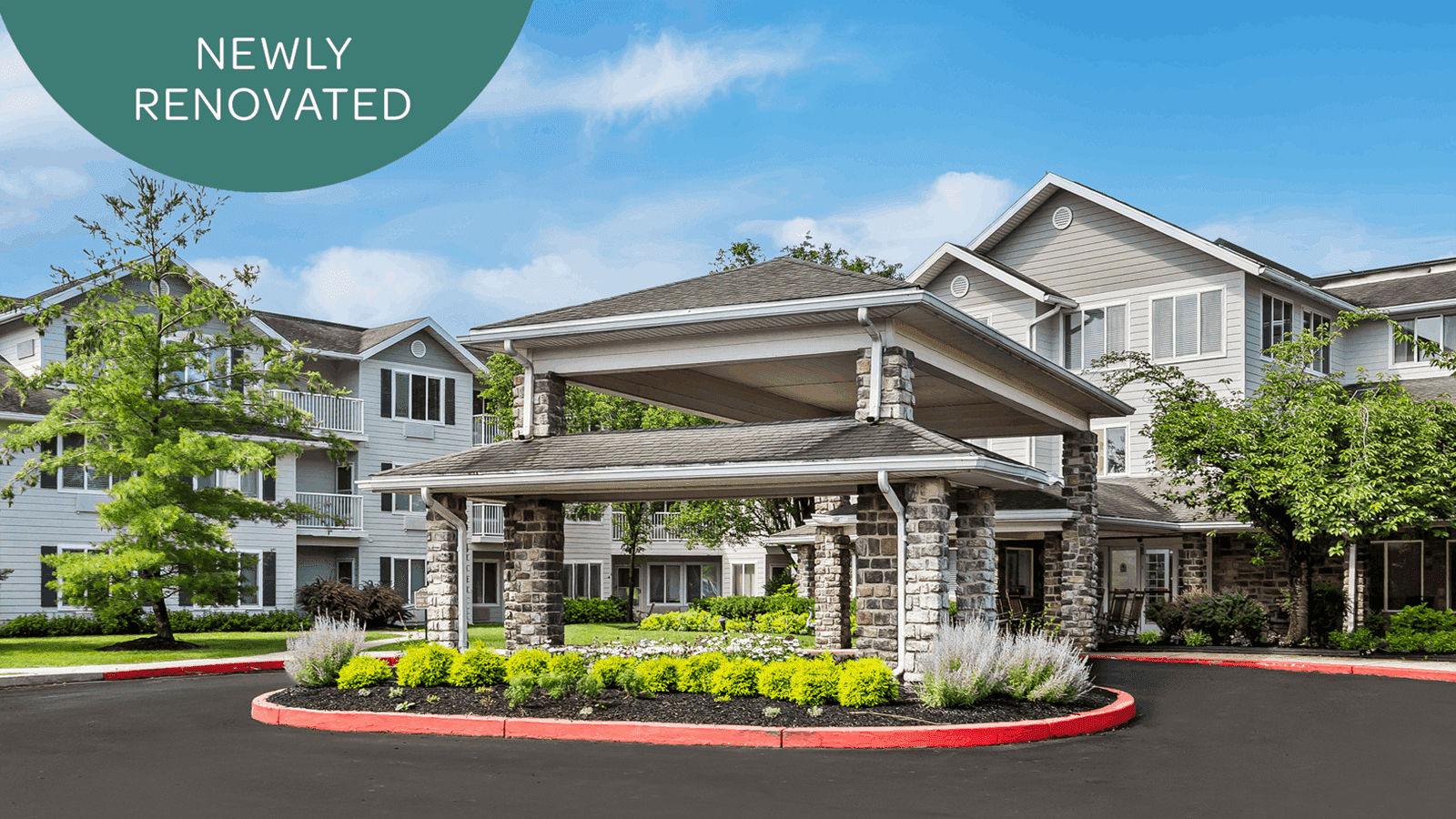 Holiday Manor at Oakridge