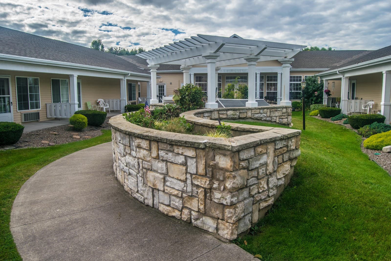 Crimson Ridge Meadows: A Willow Ridge Senior Living Community