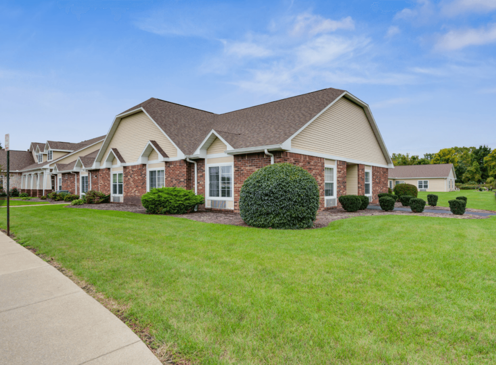 Crimson Ridge Gardens: A Willow Ridge Senior Living Community