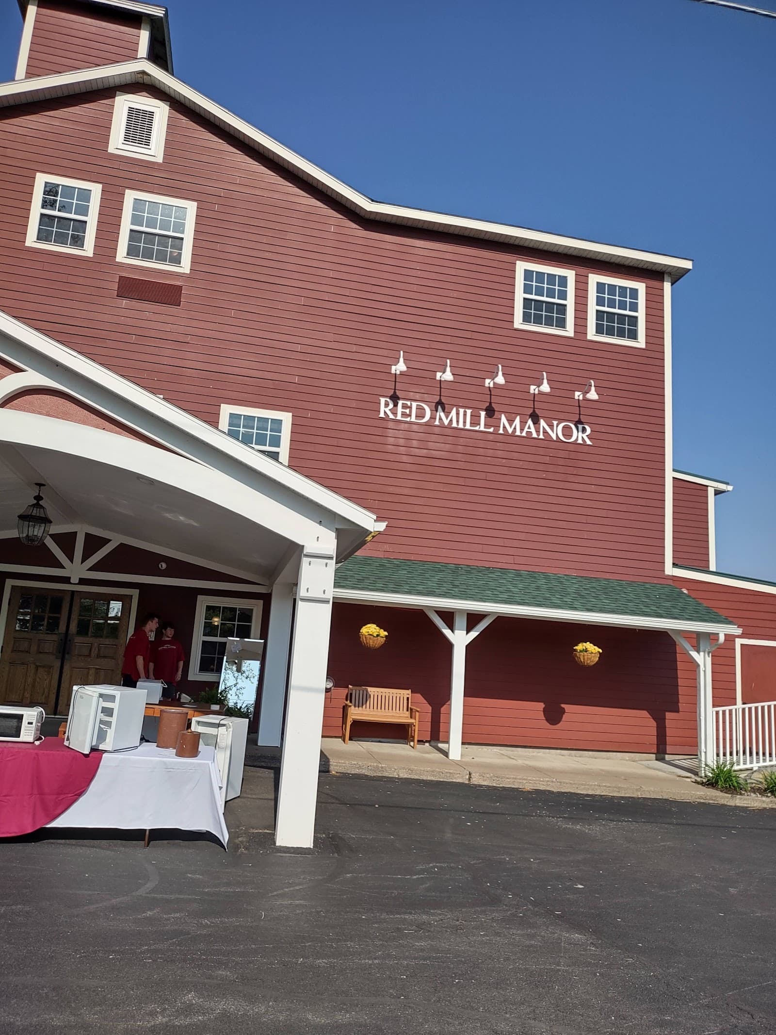 Red Mill Manor