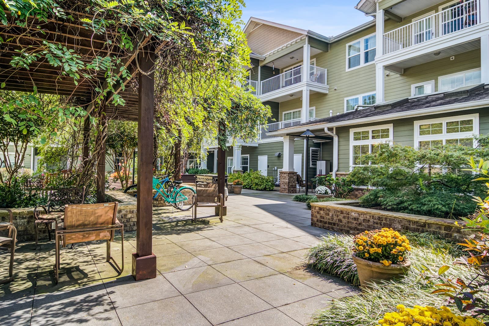 Cottonwood Estates Gracious Retirement Living