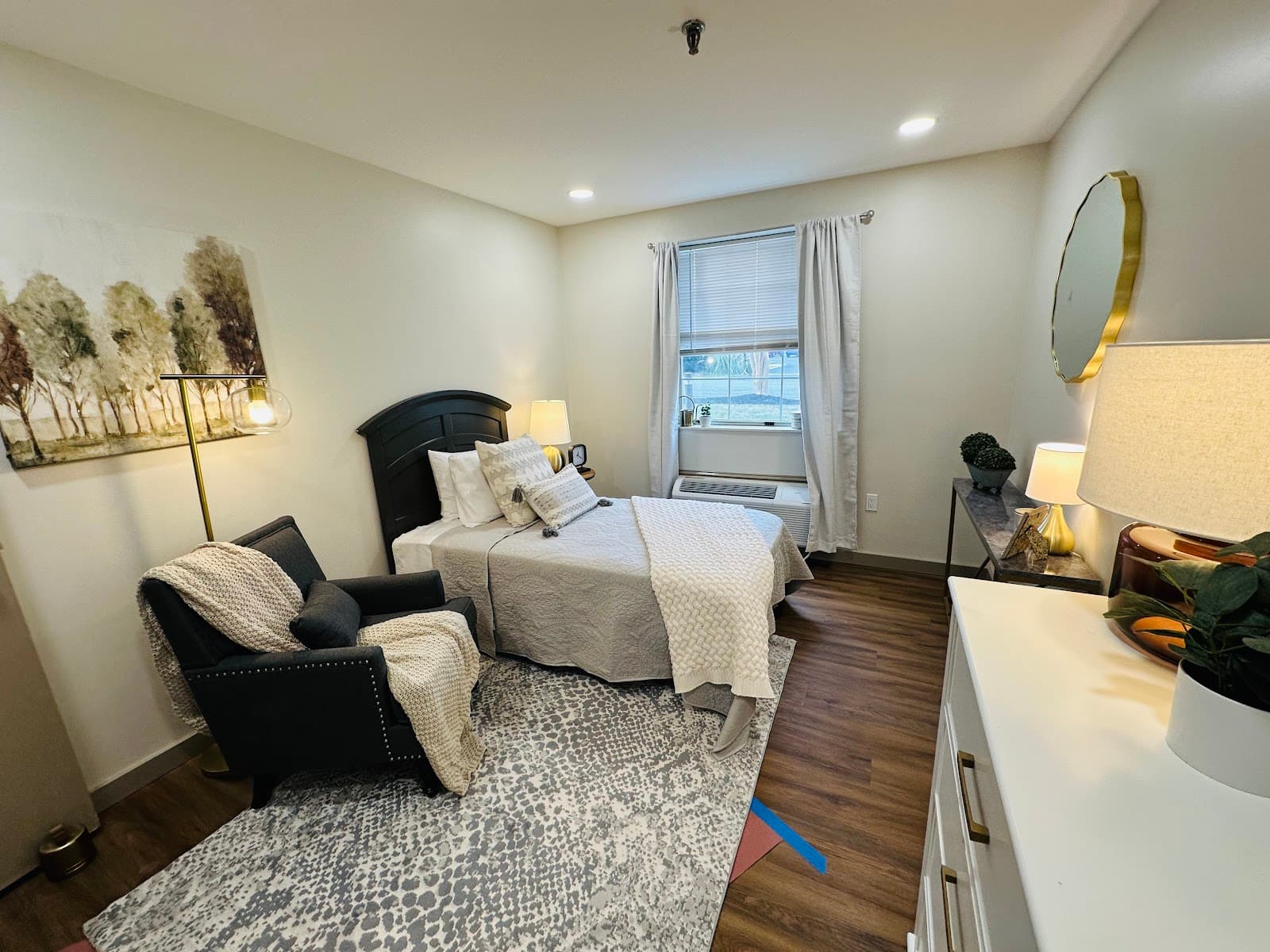 Lakeside Senior Living