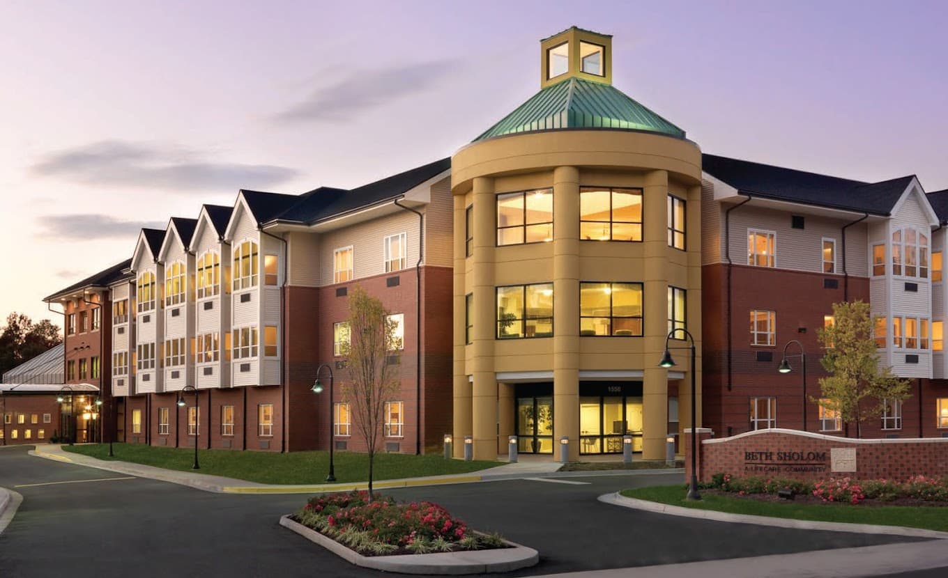 Shalom Parkside Senior Assisted Living Facility and Memory Care In Virginia