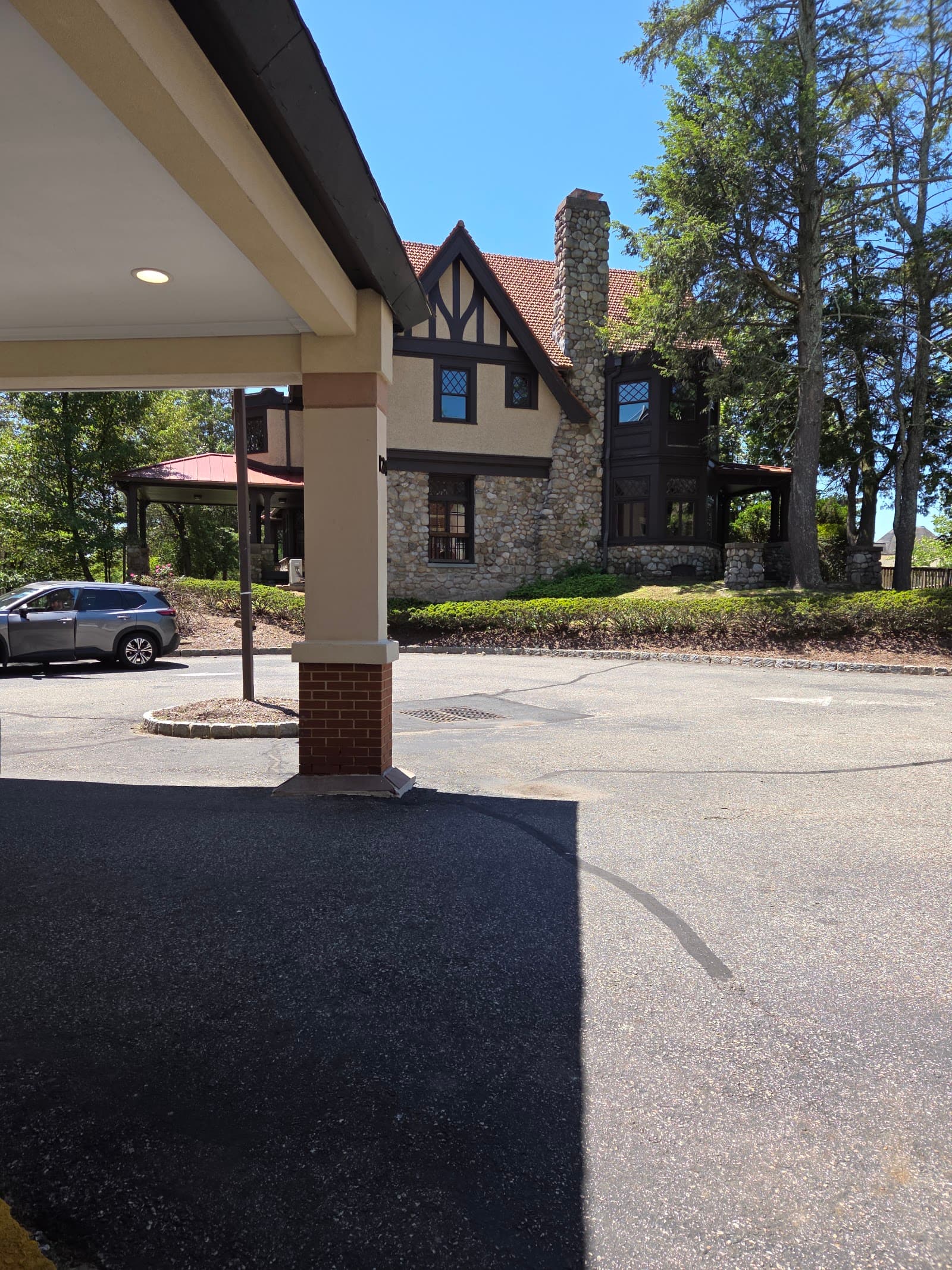 The Residence at Park Ridge LLC