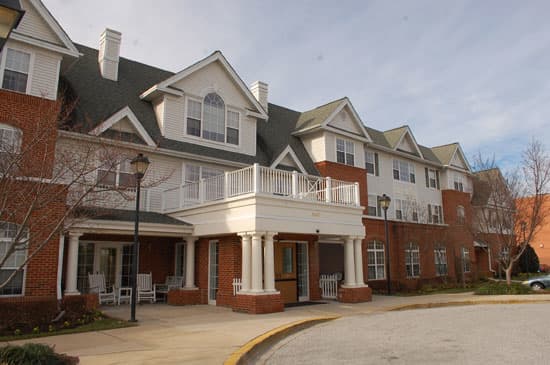 Charter Senior Living of Woodholme Crossing