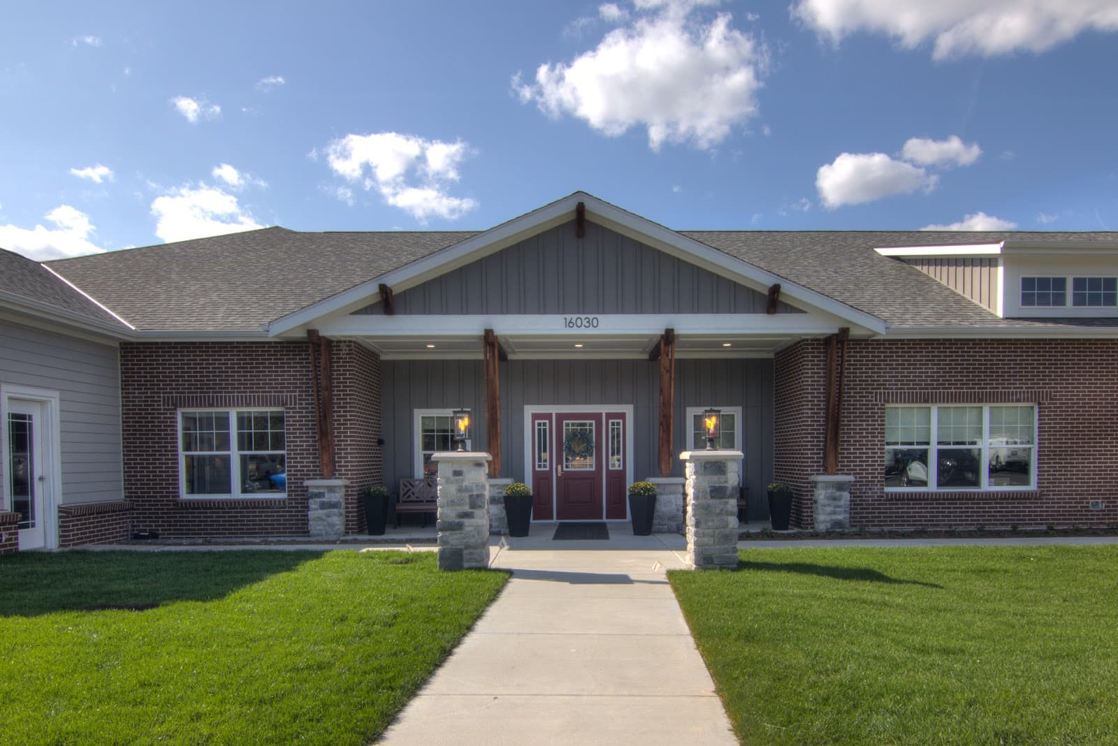 Azura Memory Care & Assisted Living in Brookfield