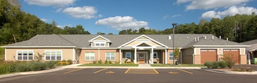 Dimensions Living Eau Claire