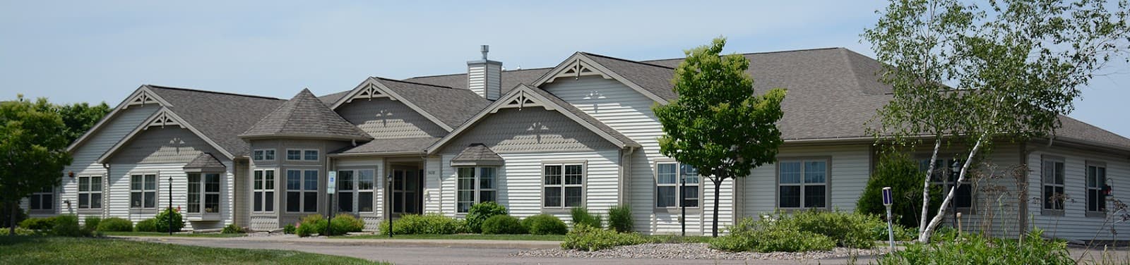 Lili Gardens Assisted Living — photo 1