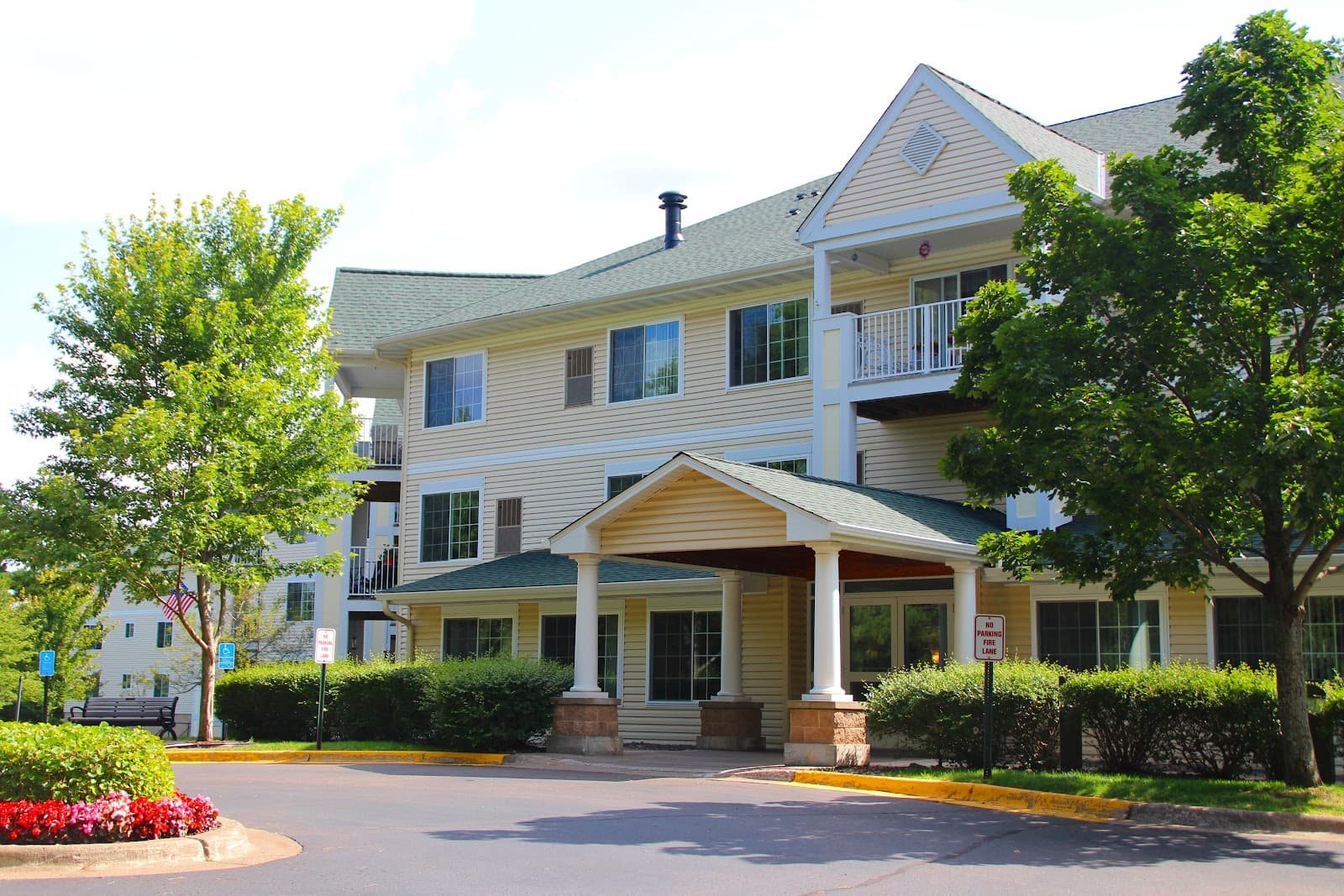Gramercy Park Cooperative of Duluth