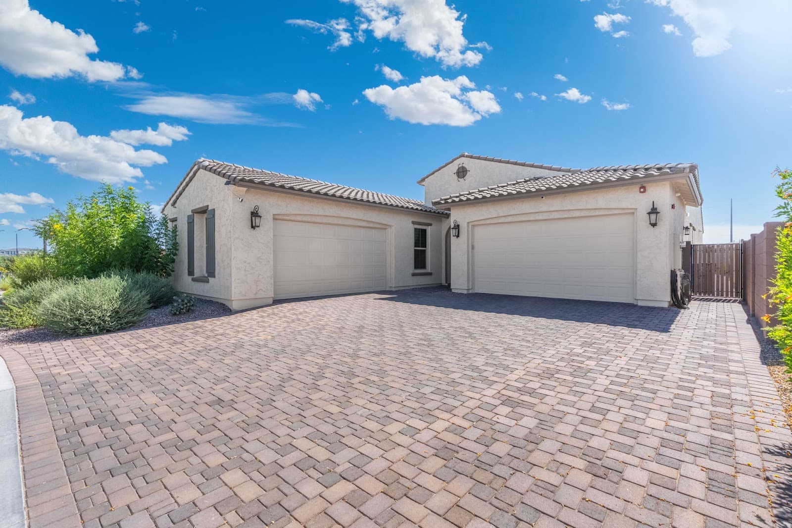 Paradisi Manor Assisted Living Home