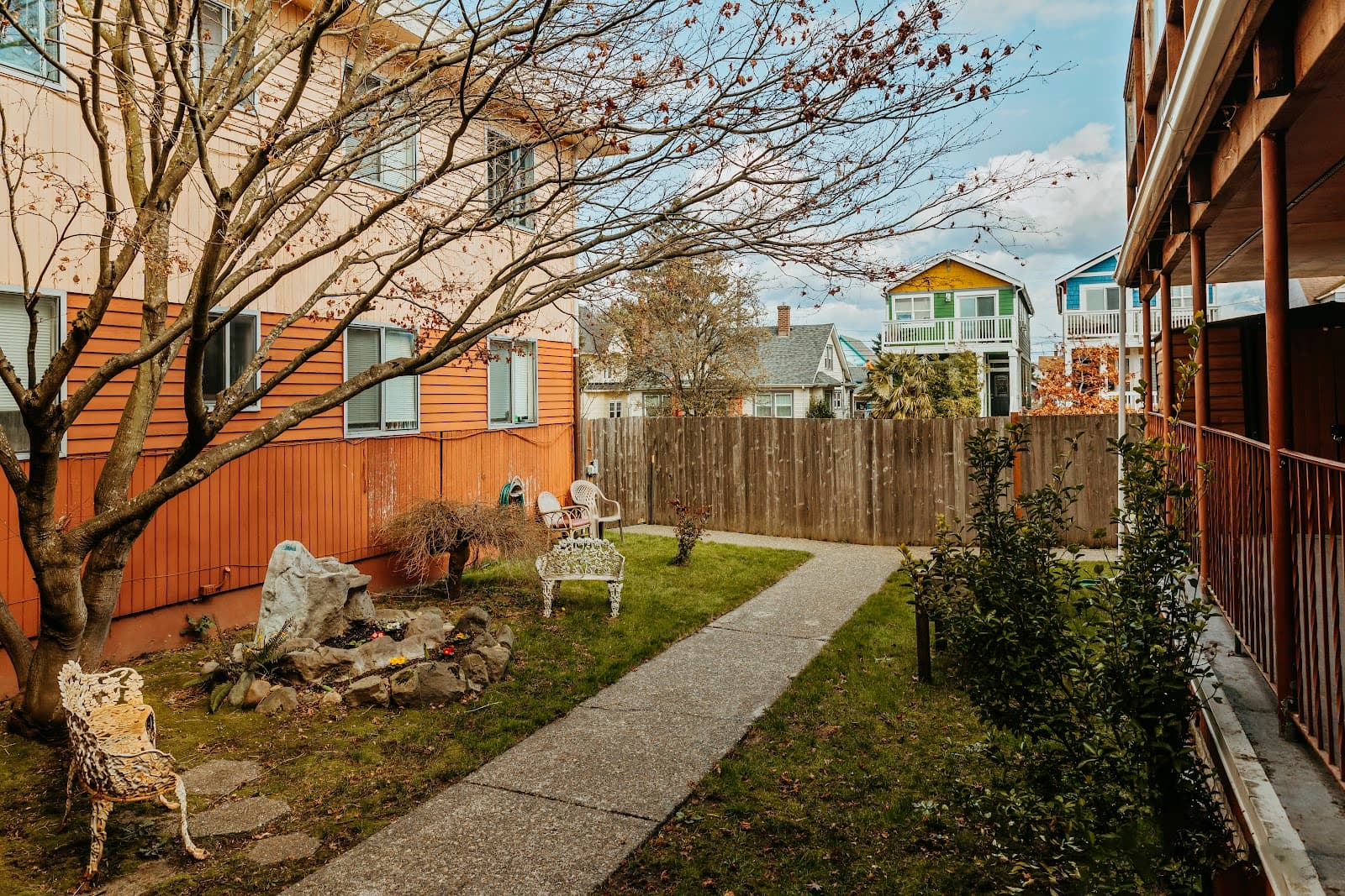 6th Avenue Senior Living