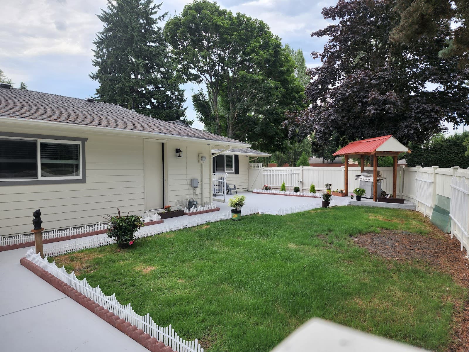 #Twin Lake Adult Family Home LLC