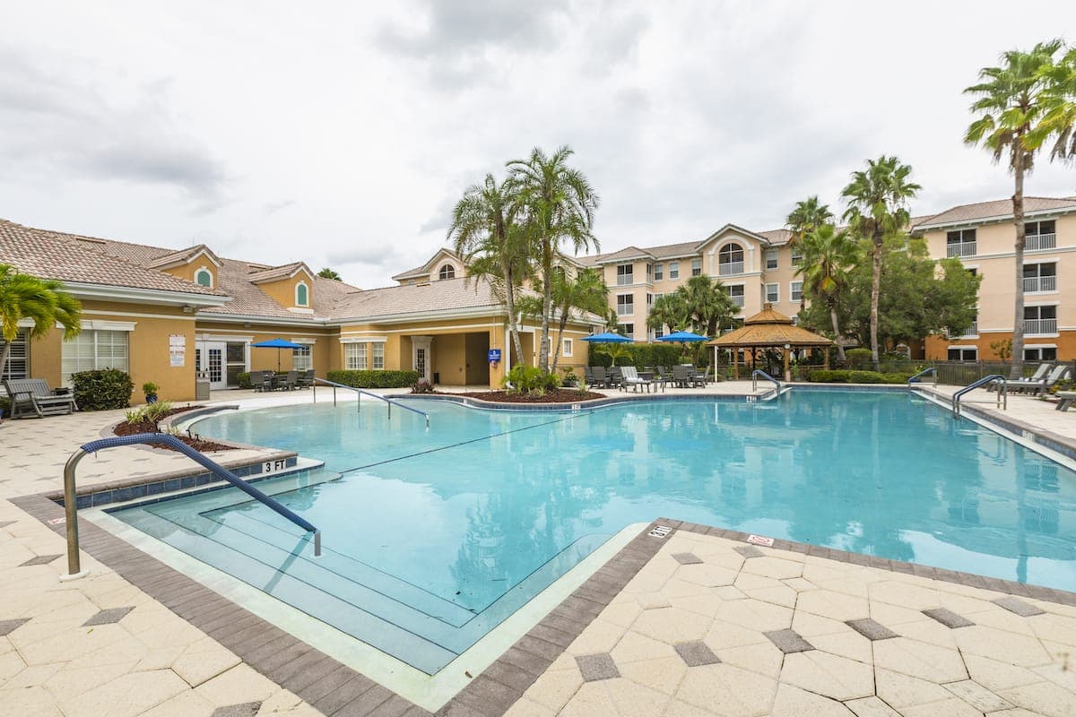 Aston Gardens At Pelican Pointe