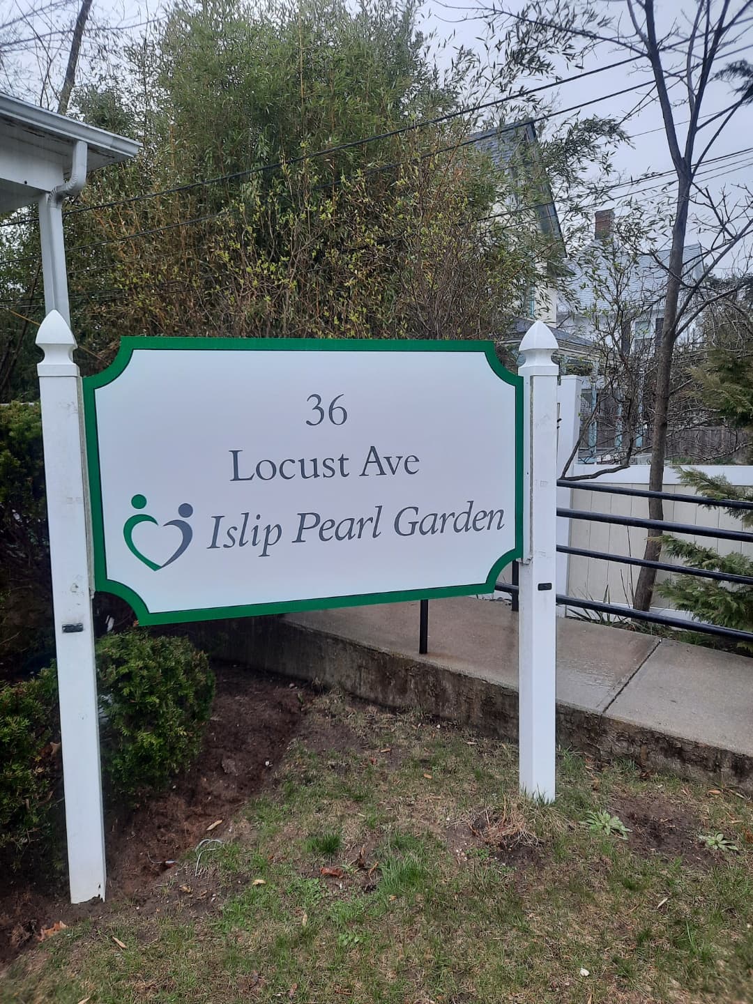 Islip Pearl Garden Manor