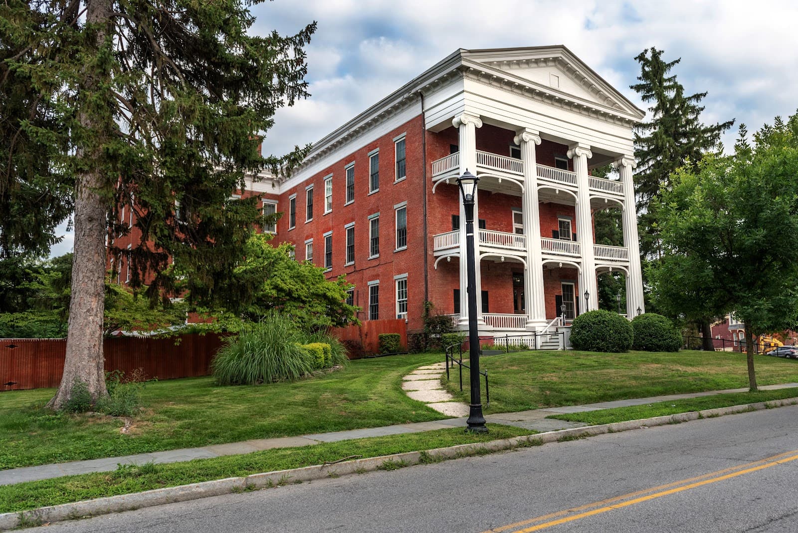 Vassar-Warner Home