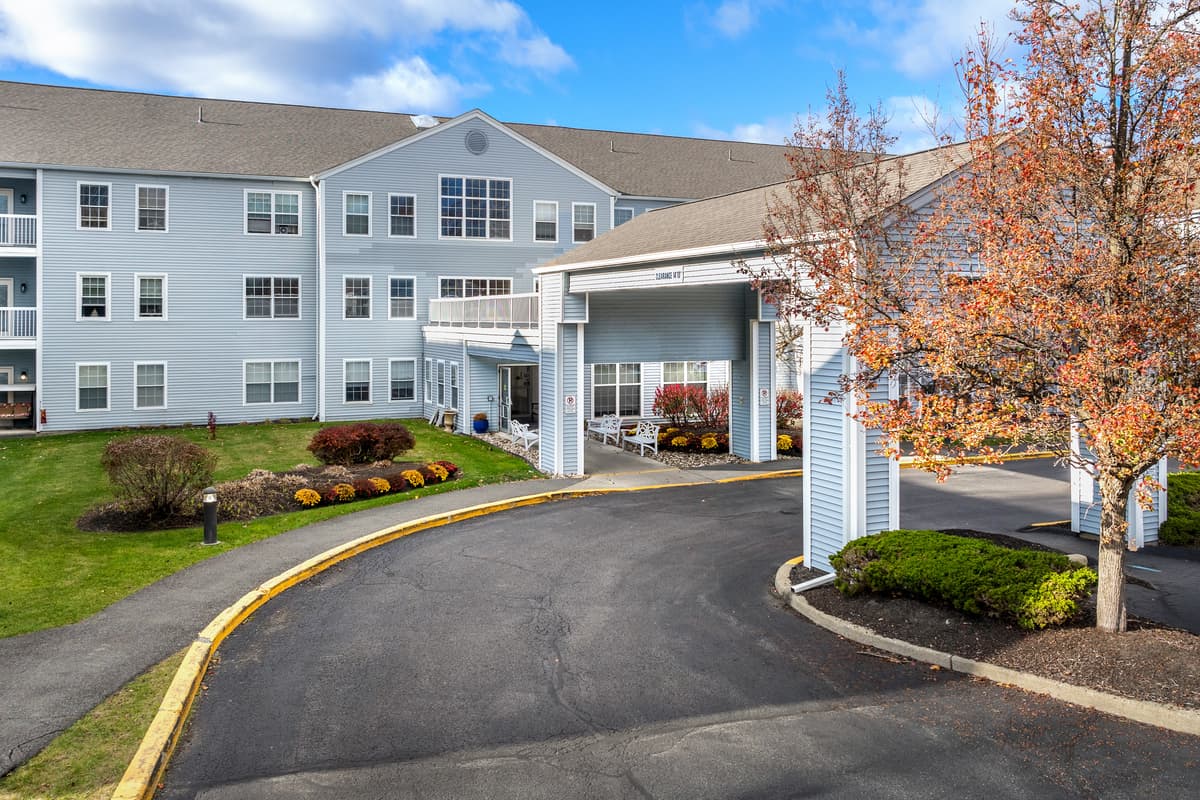 Diamond Ridge - A Provincial Senior Living Community