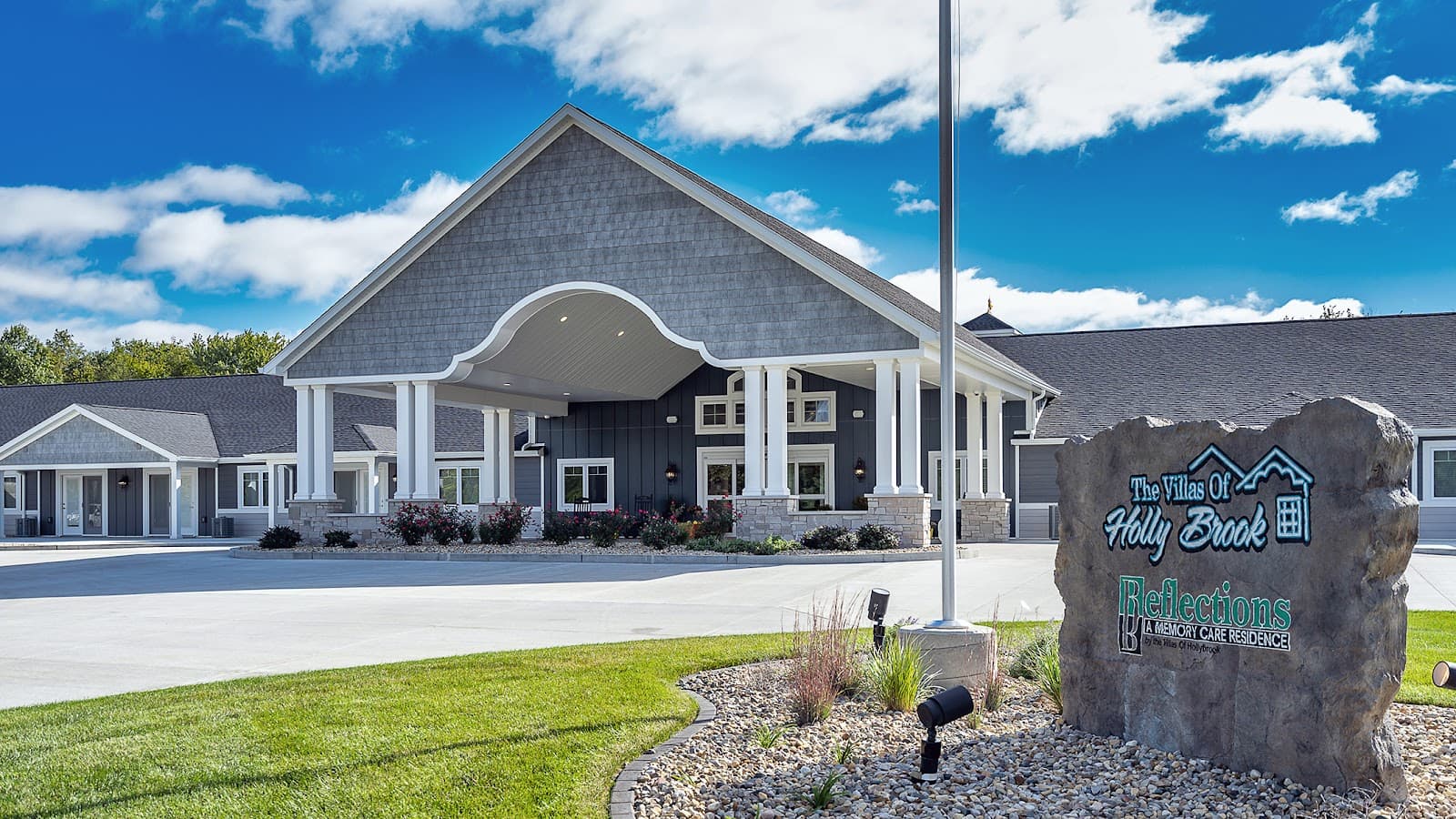 Villas of Holly Brook Assisted Living & Memory Care: Bellevue, IL