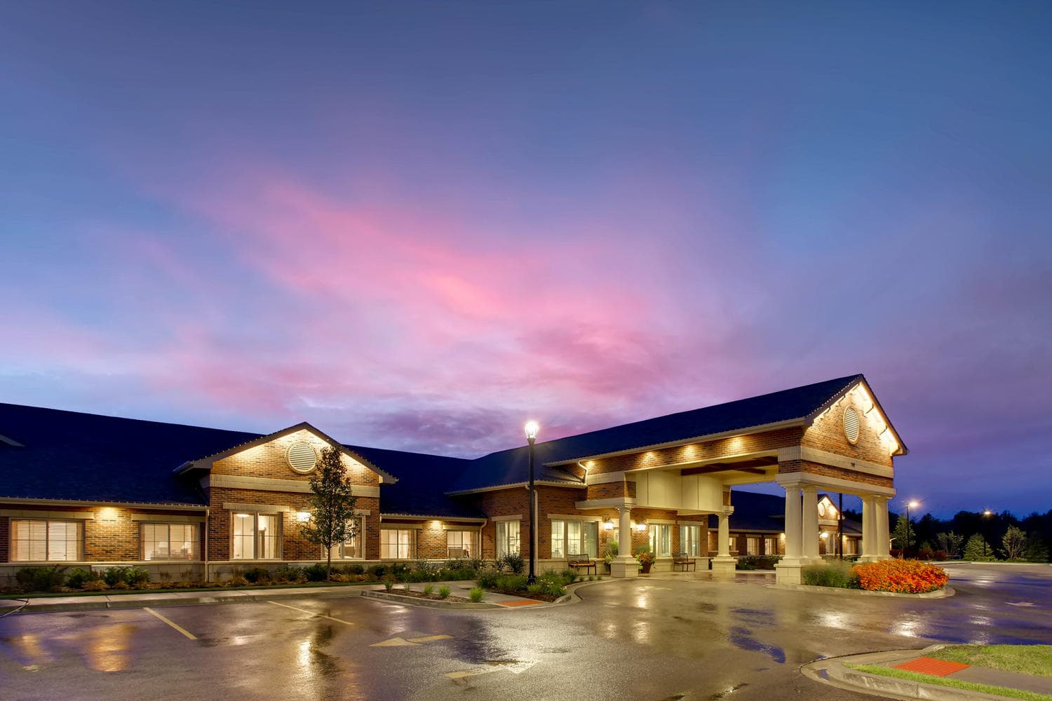 Waverly Inn Memory Care Community