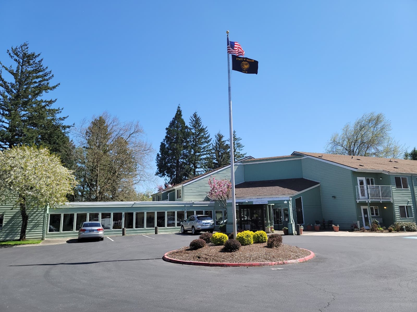 Fairlawn of Olympus Retirement Living