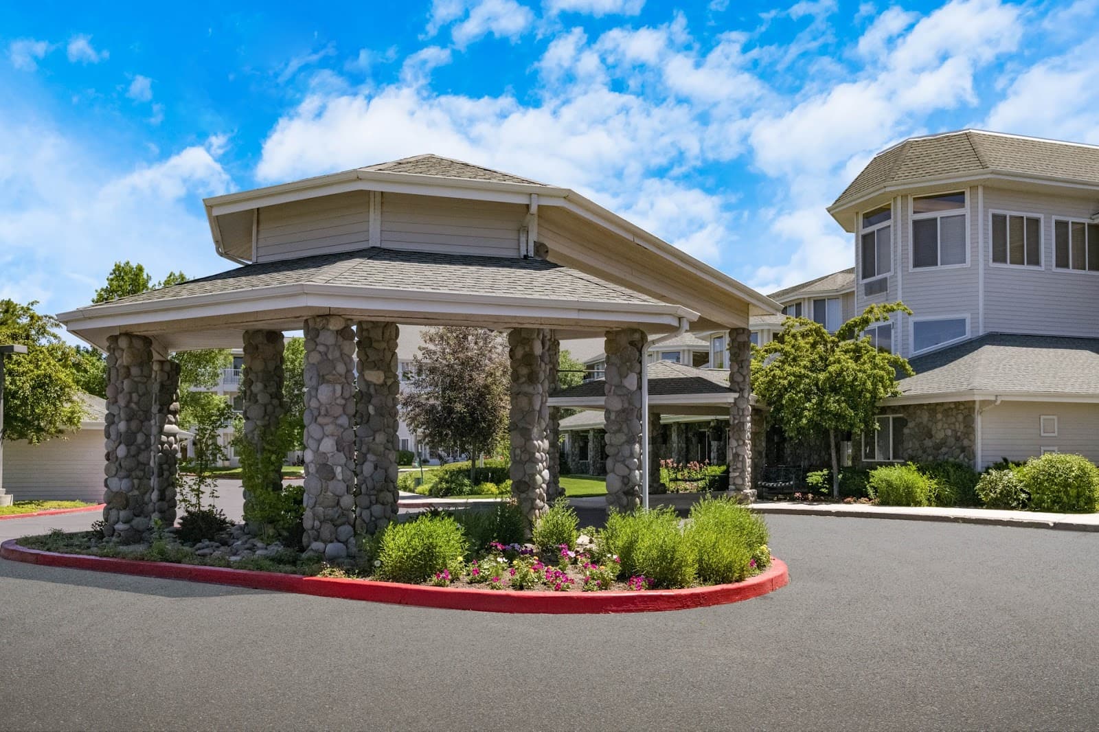 Stone Lodge Gracious Retirement Living